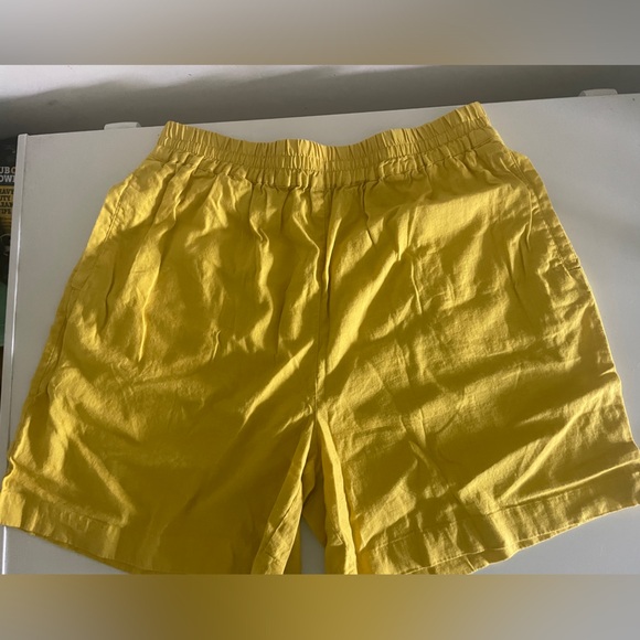 Universal Standard Juniper Linen Easy Pull On Shorts XS 10 12 in golden hour - Picture 6 of 6